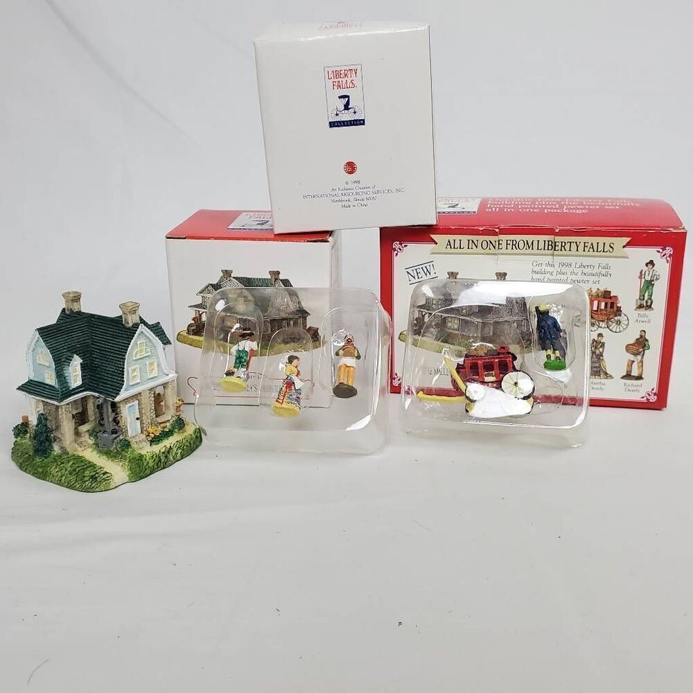 Liberty Falls All In One Miller Family House Set